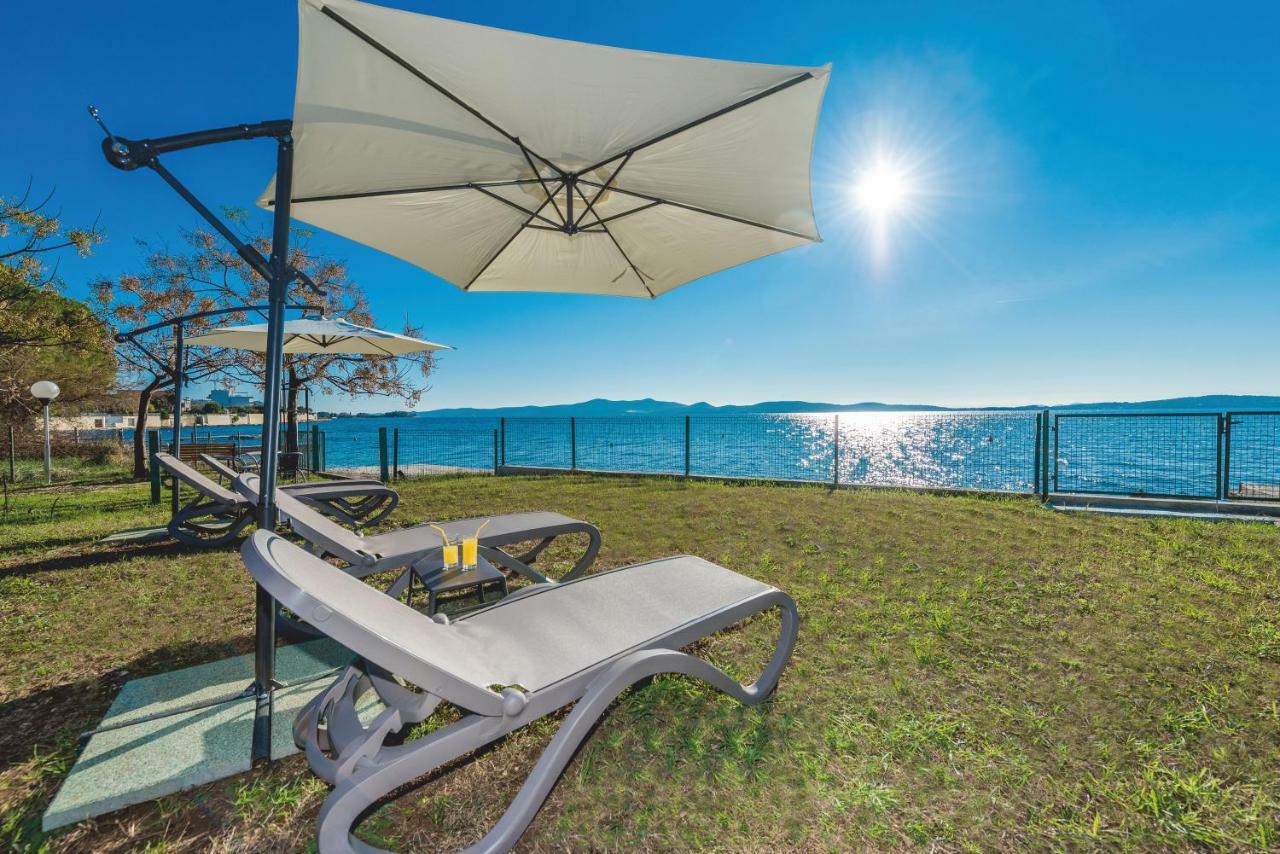 Villa Amfora - First Row By The Sea Bibinje Buitenkant foto