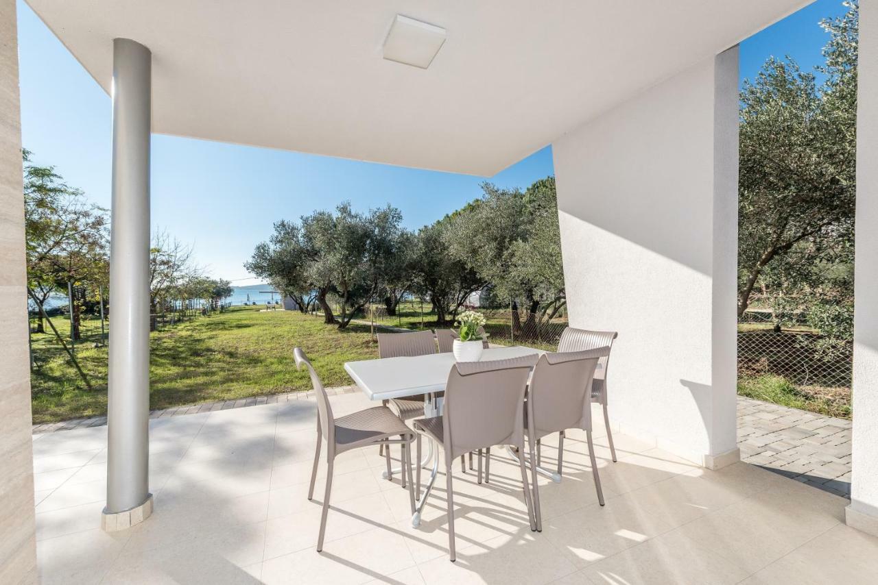 Villa Amfora - First Row By The Sea Bibinje Buitenkant foto